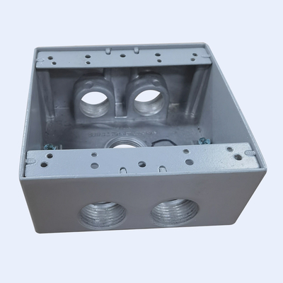 Porcellana Il PVC ha ricoperto la scatola di giunzione di alluminio impermeabile 4Holes grigio 2-1/8» in profondità fornitore