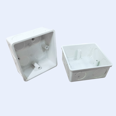 Non fiammeggi l'accoppiatore di Upvc per uso elettrico del tubo 40mm del condotto fornitore